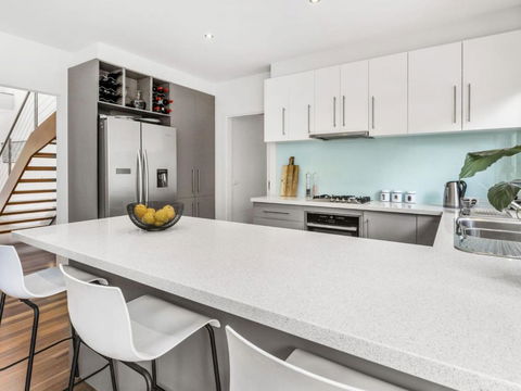 BANGALOW MORNINGTON - Accommodation Bookings 1