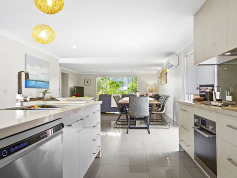 Amersham Great Family Accommodation - Accommodation Bookings 1