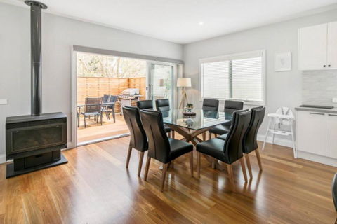 HALE KUPA Rye Beach House Spa Table Tennis - Accommodation Bookings 6