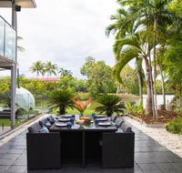 Absolute Lakefront Port Douglas - Accommodation Bookings