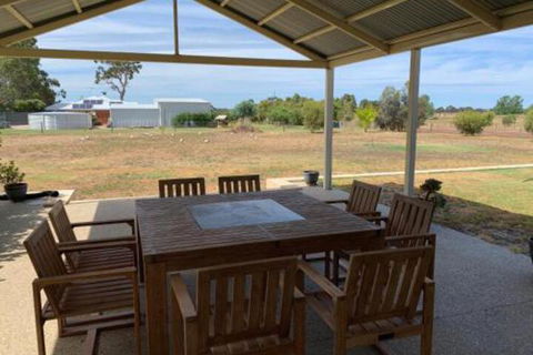 Peaceful Way Retreat - Accommodation Bookings 5