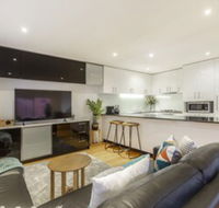 Tranquil Townhouse in Port Melbourne - Accommodation Bookings