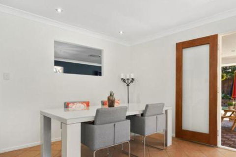 BB233 Banksia Beach Family Home 4 Bedrooms - Accommodation Bookings 6