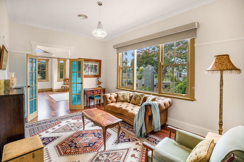 Magnificent Cotillion By Your Innkeeper - Accommodation Bookings 3