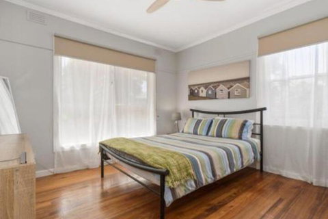 The Heart Of Cosmopolitan Mornington - Accommodation Bookings 5