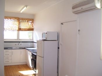 Aussie Bacon & Eggs Cottages - Accommodation Bookings 3