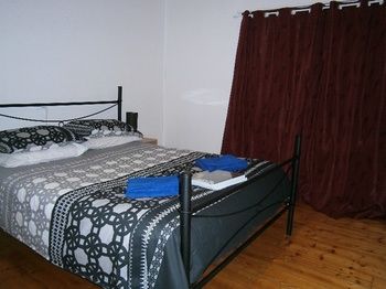 Aussie Bacon & Eggs Cottages - Accommodation Bookings 6