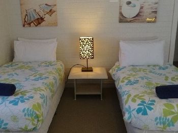 Blackbutt Deluxe Family Townhouse - Accommodation Bookings 0