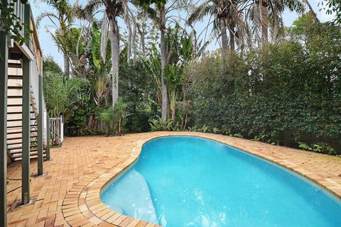Beach Affair - 10 Callitris Crescent - Accommodation Bookings 1