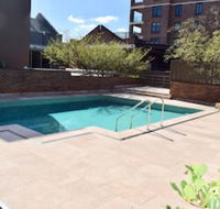 Cosy Newtown Studio Apartment With Swimming Pool - Accommodation Bookings