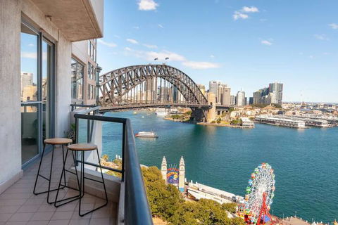 Milsons Point Apartment With Harbour Bridge Views - Accommodation Bookings 1