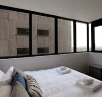 Fantastic 2BD Apt in Melbournes Southbank - Accommodation Bookings