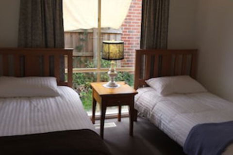 Maroondah 3 Bedroom House - Accommodation Bookings 4