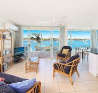Amazing Waterfront Views Sunshine Coast H330 - Accommodation Bookings