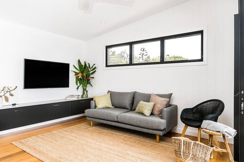 Your Luxury Escape - Carinya Cottage 2 - Accommodation Bookings 4