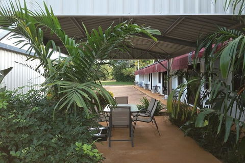 Ash Palms Motor Inn - Accommodation Bookings 6