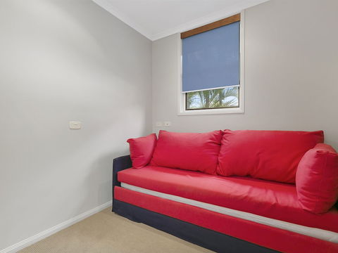 A Superb Location For Enjoying The Best Of Noosa Unit 2 / 69 Noosa Parade - Accommodation Bookings 4