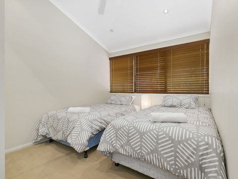 A Superb Location For Enjoying The Best Of Noosa Unit 2 / 69 Noosa Parade - Accommodation Bookings 3