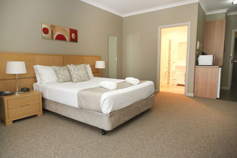 Centrepoint Apartments - Accommodation Bookings 4