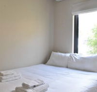 Comfortable 2 Bedroom With Serene Garden - Accommodation Bookings