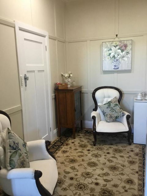 Araluen Historic House Deluxe Room - Accommodation Bookings 3