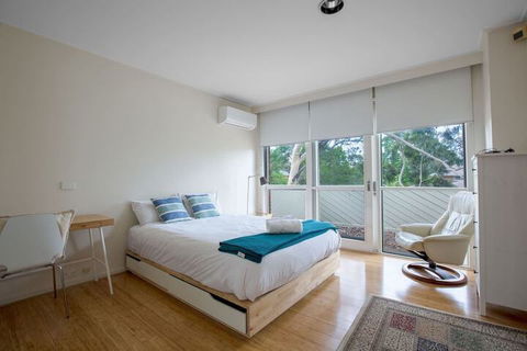Comfy Holiday House With Pool@rosanna - Accommodation Bookings 6