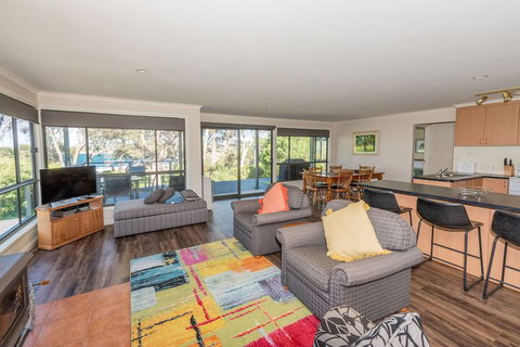 Allure - Accommodation Bookings 5