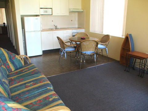 Ocean Court 1 13 Lord Street - Accommodation Bookings 5