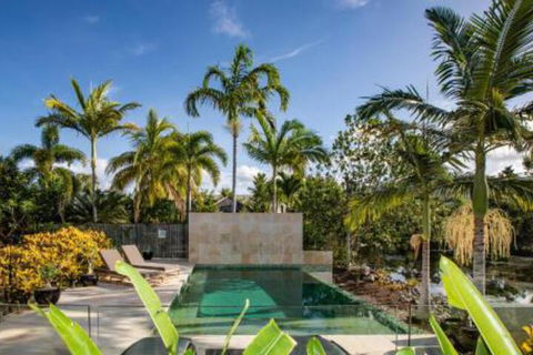 Tranquility By The Lake Port Douglas - Accommodation Bookings 2