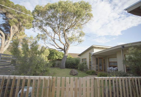 SUNNY DAZE - Accommodation Bookings 4