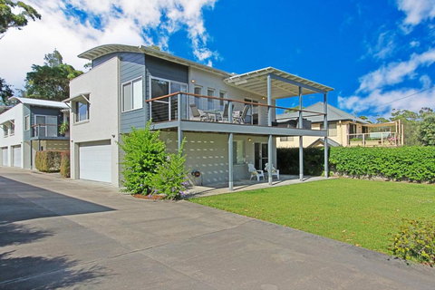 Ocean 1 / 42 Mollymook - Accommodation Bookings 3