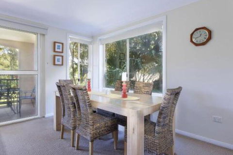 Aquarius Apartment 3 - Accommodation Bookings 5