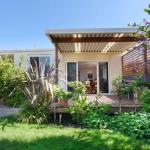 METRES TO THE BEACH MORNINGTON - Accommodation Bookings 0