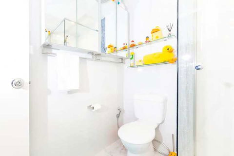 Lovely 1 Bedroom Apartment Close To CBD - Accommodation Bookings 4