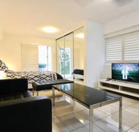 Modern Studio Apartment With Pool  Amazing Views - Accommodation Bookings
