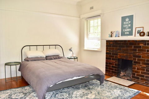Art Deco Apt In Sunny Elwood Minutes To St. Kilda - Accommodation Bookings 1