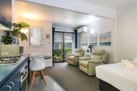Beautiful Studio In Great Leafy Location - Accommodation Bookings 0