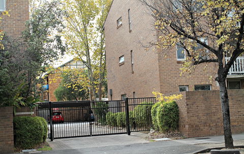 Adelaide Dresscircle Apartments - Archer Street - Accommodation Bookings 2