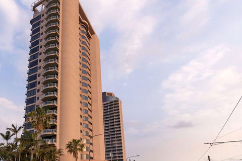 Oaks Gold Coast Hotel - Accommodation Bookings 2