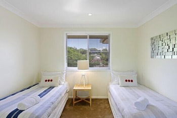 Away On Massinger Street - Accommodation Bookings 6