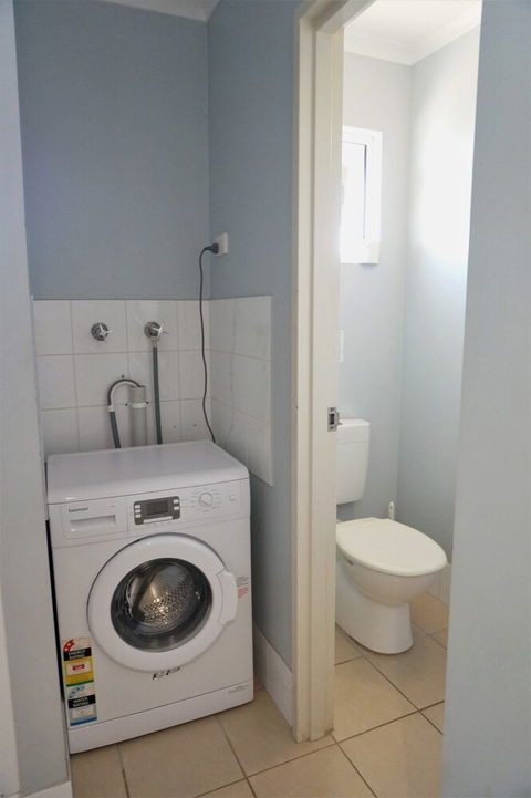 Osprey Holiday Village Unit 122 / 2 Bedroom - Accommodation Bookings 5