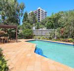 Eastbourne U6 80 Esplanade. Golden Beach - Accommodation Bookings