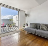 Fabulous Fitzroy Converted Warehouse - Accommodation Bookings