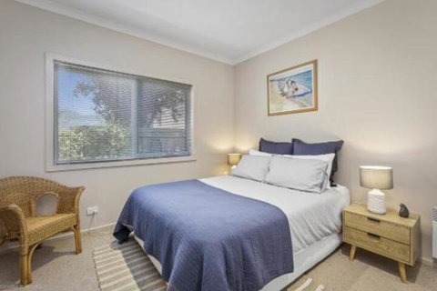 DRIFTWOOD VILLA Free Wifi Walk To Beach - Accommodation Bookings 4