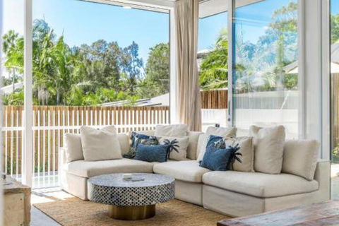 Audrey - Accommodation Bookings 0