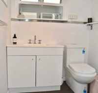 Charming 1BD Apartment in Leafy green Hawthorn - Accommodation Bookings