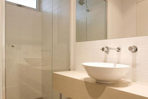 Alouarn Apartment 1 - Accommodation Bookings 5