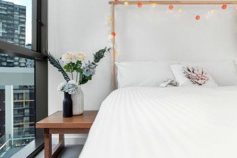 I02-china Town Luxury Service Apartment - Accommodation Bookings 7