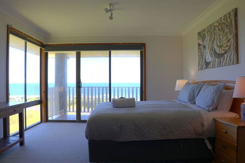 Augusta Beachfront Accommodation - Accommodation Bookings 5
