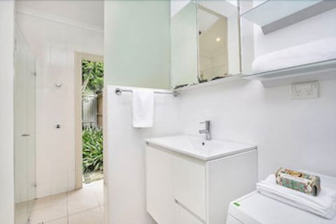 The Apartment Service EDWIN - Accommodation Bookings 3